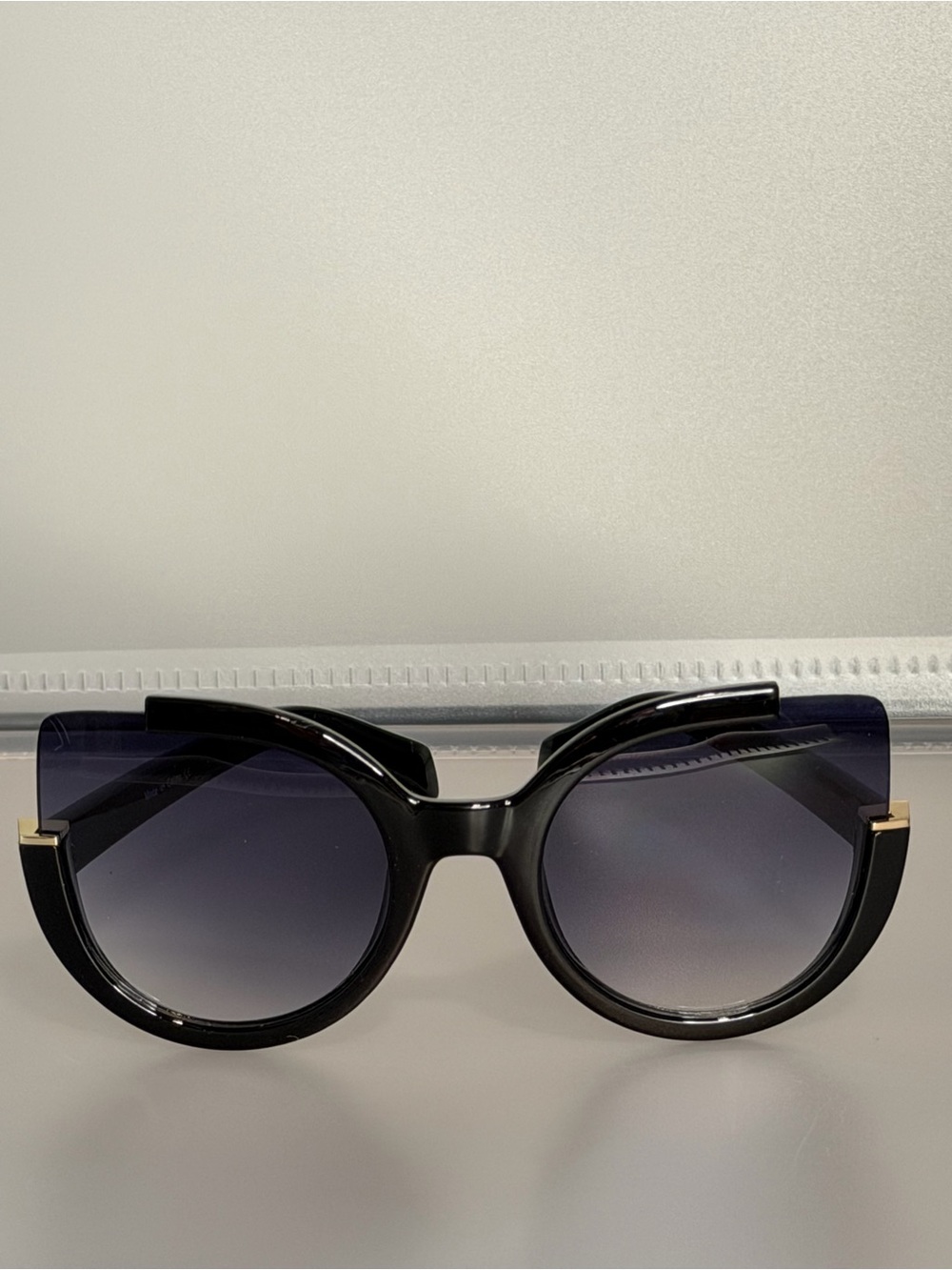 New Arrivals! Cat-eye Gradient Lens Sunglasses - Women